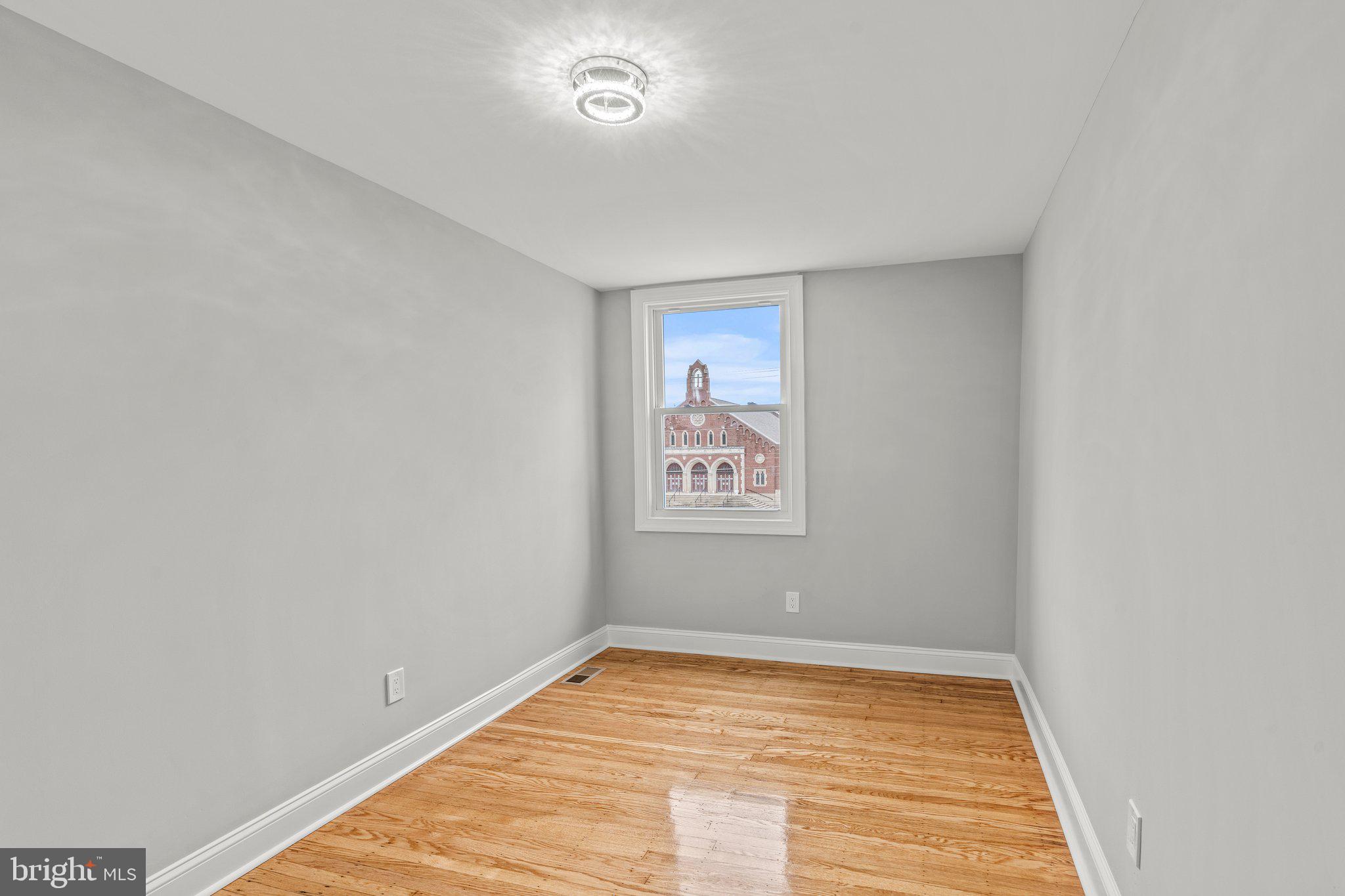 1331 Vernon Road Philadelphia, PA 19150 - Photo 18 of 32 Gallery Image 18