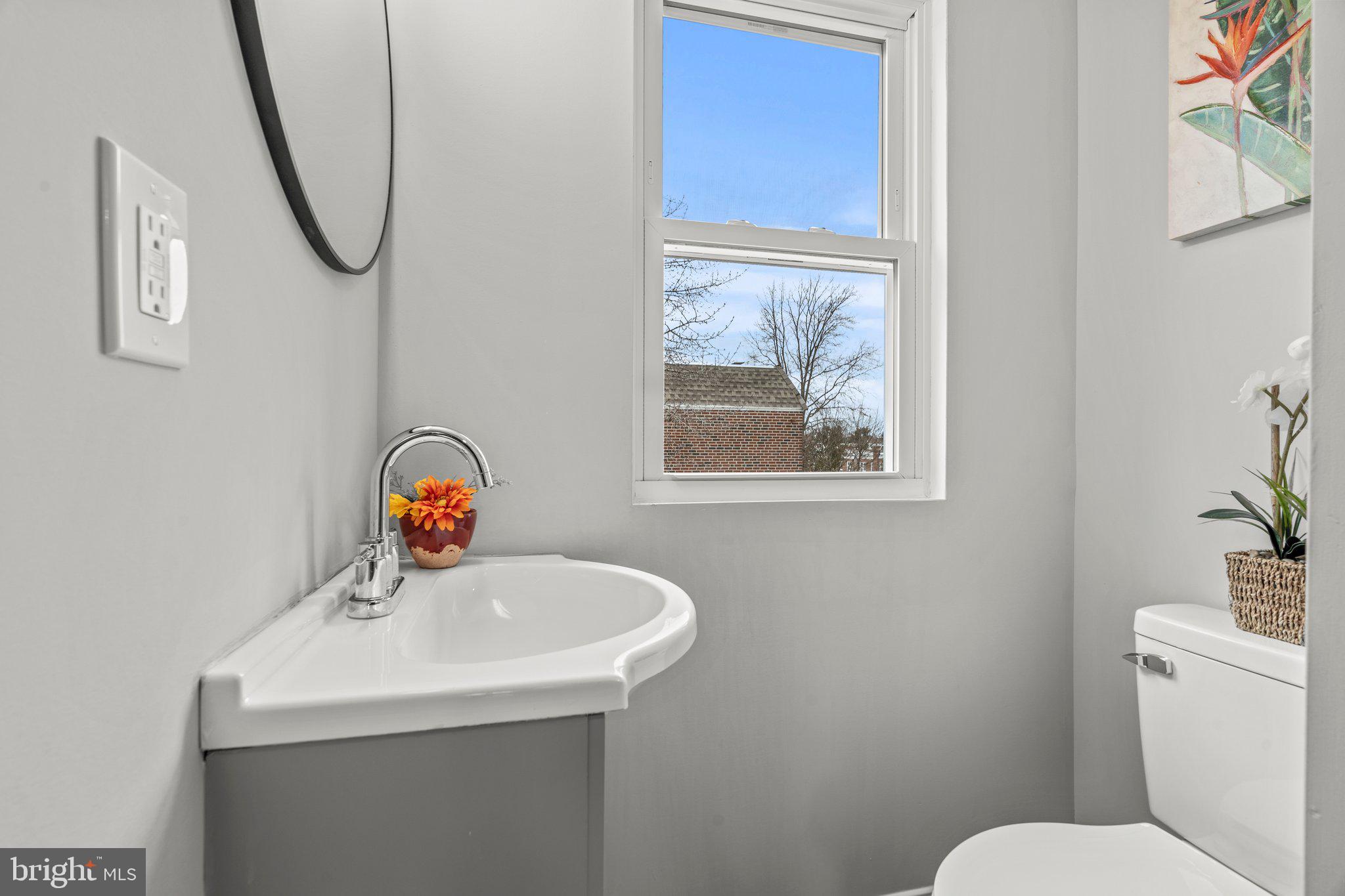 1331 Vernon Road Philadelphia, PA 19150 - Photo 25 of 32 Gallery Image 25