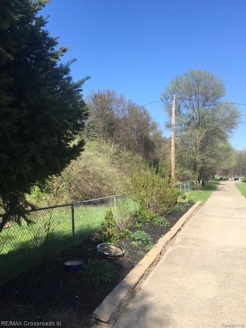 15487 Haggerty Road Belleville, MI 48111 - Photo 56 of 82 Drive 2.jpg