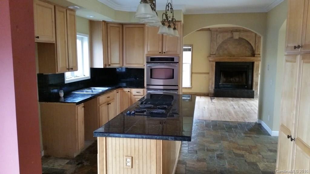 140 Ledbetter Road Arden, NC 28704 - Photo 5 of 16 Gallery Image 5