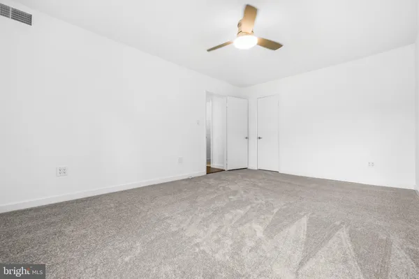 $264,900 | 11911 Parklawn Drive, Unit 301, Rockville, MD 20852