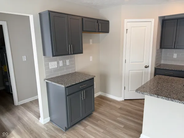 $289,900 | 1087 Lake Court, Shirley, IN 47384