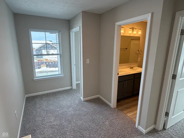 $289,900 | 1087 Lake Court, Shirley, IN 47384