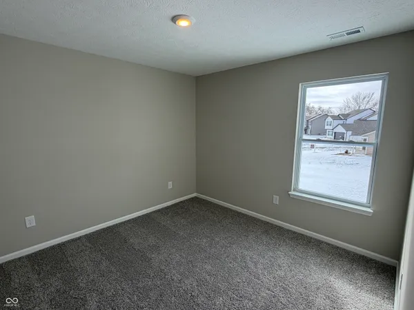 $289,900 | 1087 Lake Court, Shirley, IN 47384