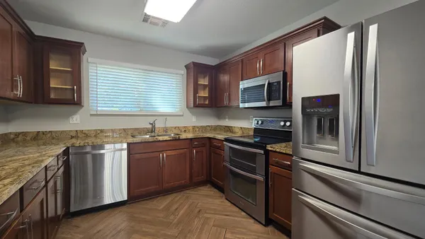 $2,400 | 3936 South Nebraska Street, Chandler, AZ 85248