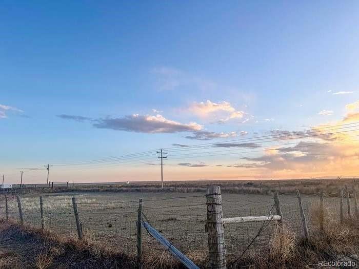 County Road Manzanola, CO 81058 - Photo 6 of 16 a view of a terrace