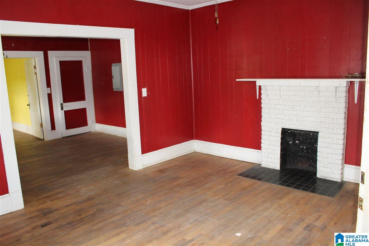 712 Goodwin Avenue Anniston, AL 36207 - Photo 5 of 12