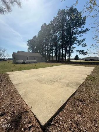 $304,900 | 2122 Godwin Lake Road, Benson, NC 27504