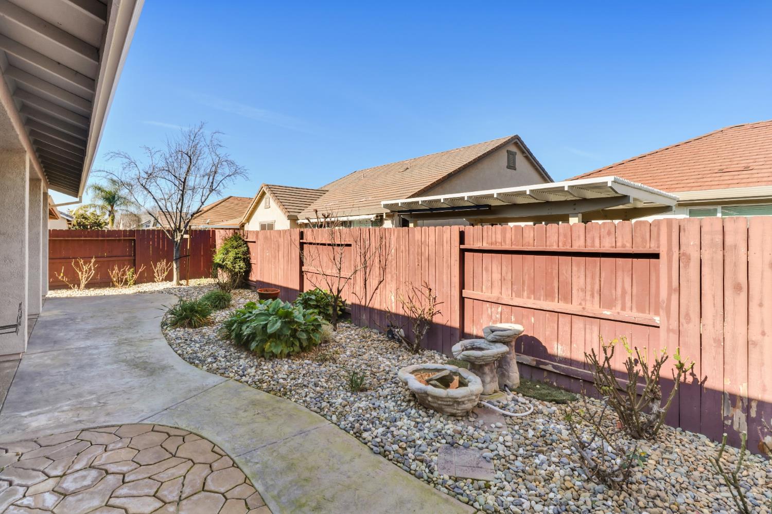 9644 Oakham Way Elk Grove, CA 95757 - Photo 41 of 77