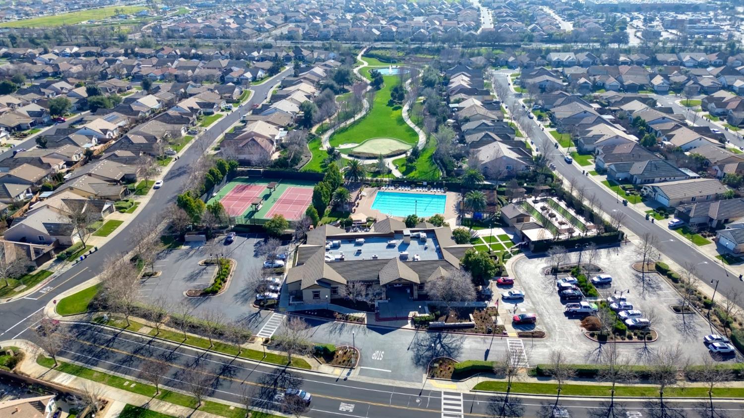 9644 Oakham Way Elk Grove, CA 95757 - Photo 69 of 77