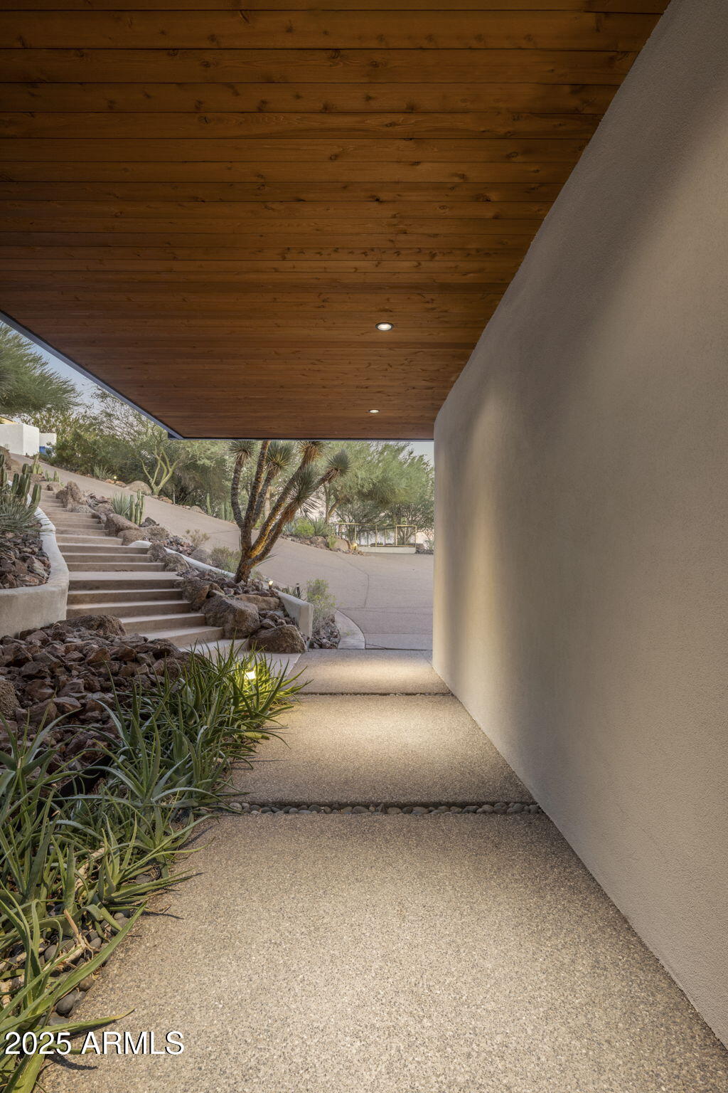 5419 East Valle Vista Road Phoenix, AZ 85018 - Photo 16 of 71 a view of an empty room