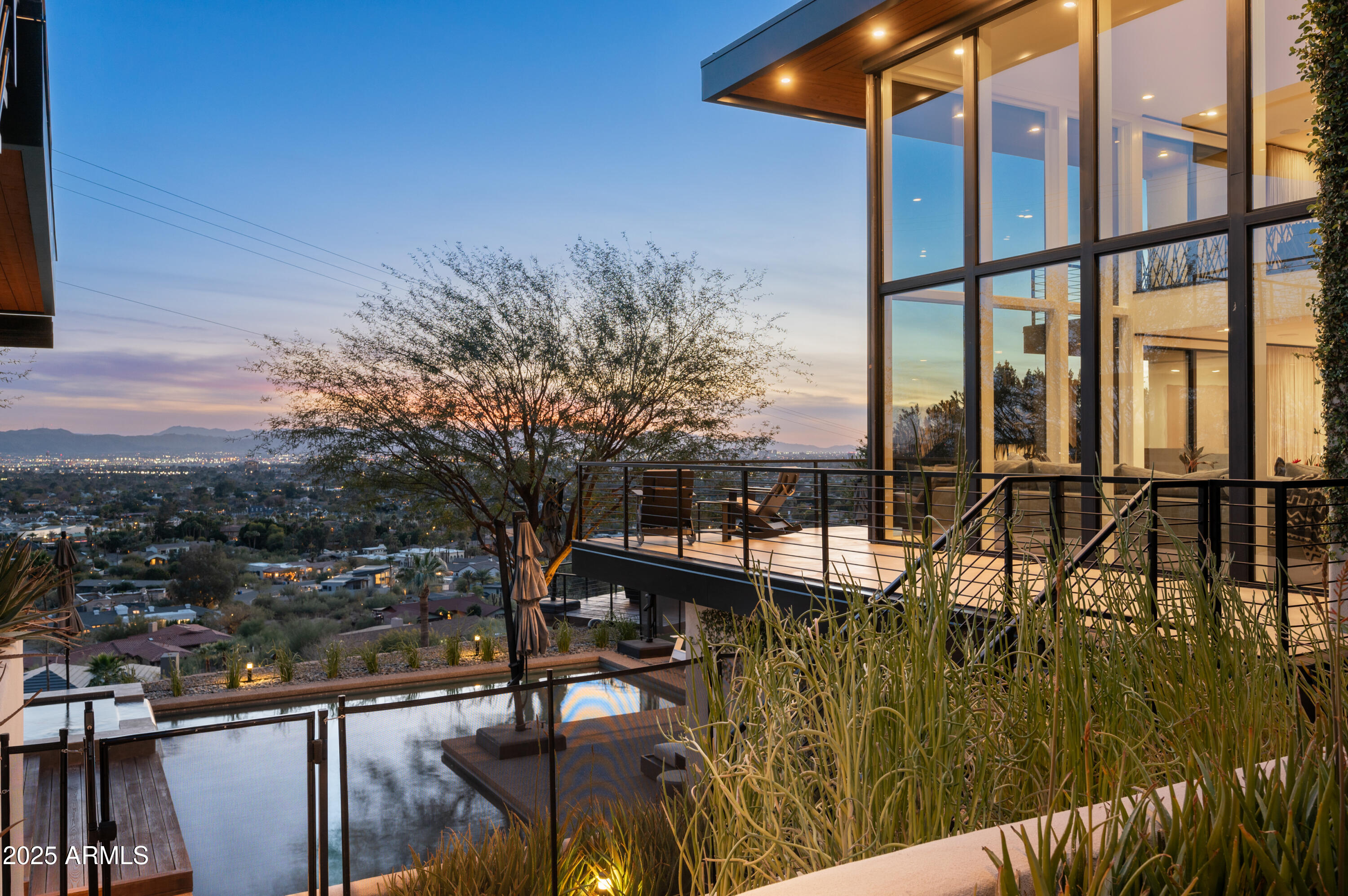 5419 East Valle Vista Road Phoenix, AZ 85018 - Photo 8 of 71 Arcadia Hillside