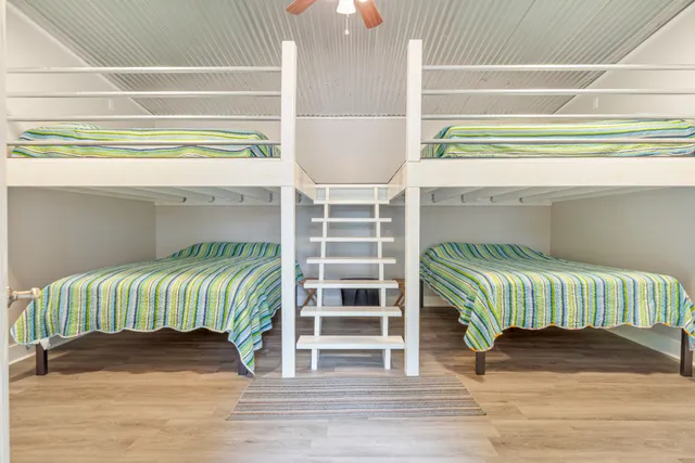 $469,900 | 4053 Deer Creek Road, Linden, TN 37096