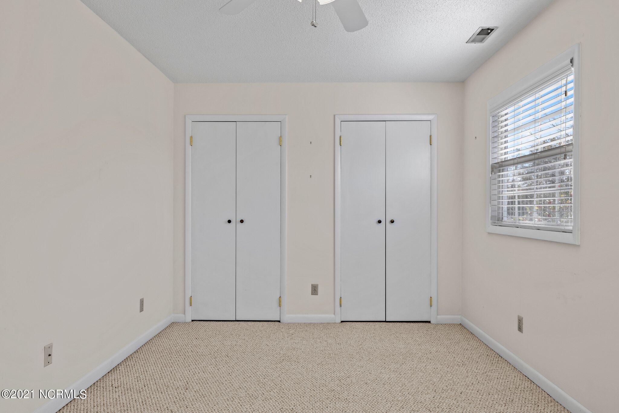 110 Wallace Road Beaufort, NC 28516 - Photo 25 of 42 Bedroom 2