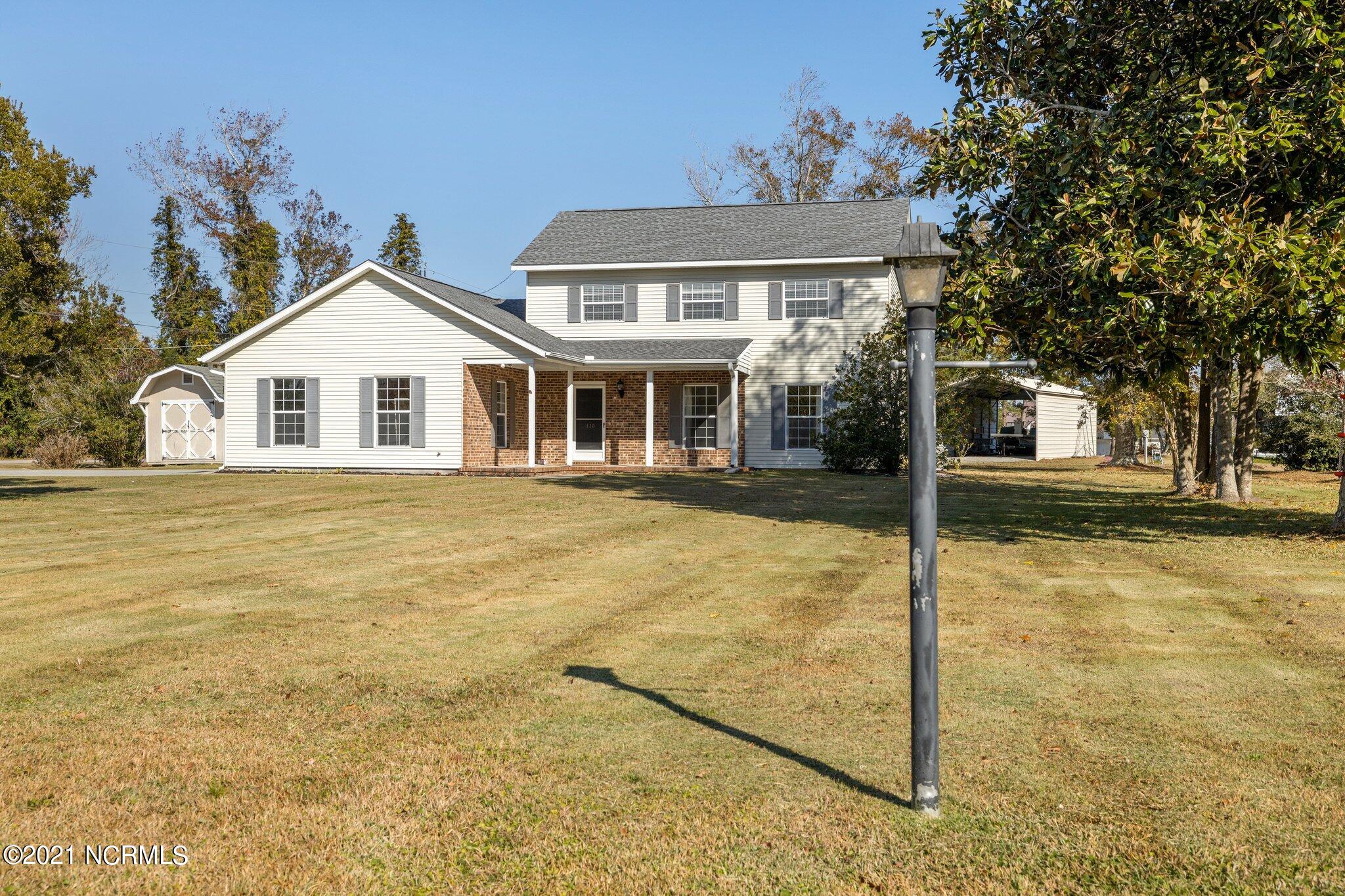 110 Wallace Road Beaufort, NC 28516 - Photo 41 of 42 Front view