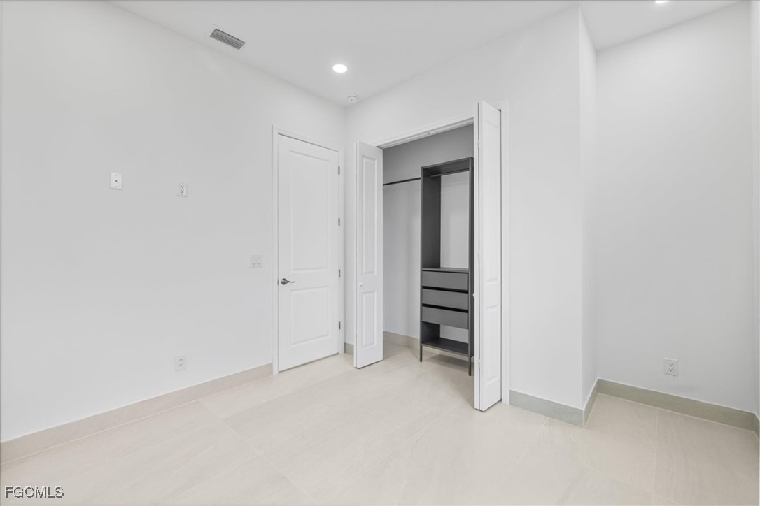 4333 Northwest 33rd Lane Cape Coral, FL 33993 - Photo 14 of 27