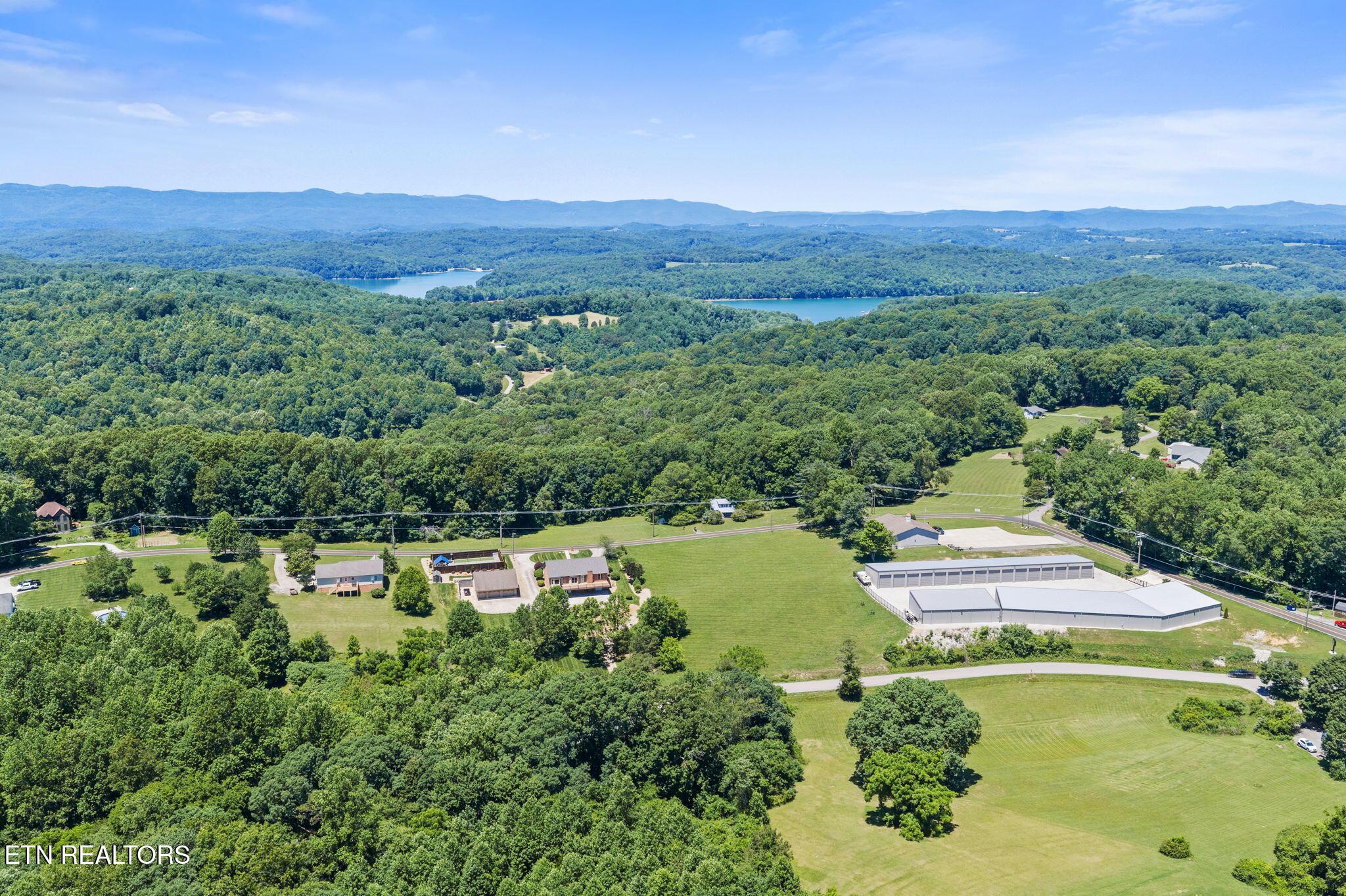239 Sequoyah Road Andersonville, TN 37705 - Photo 4 of 55 4-web-or-mls-239 Sequoyah Rd--18