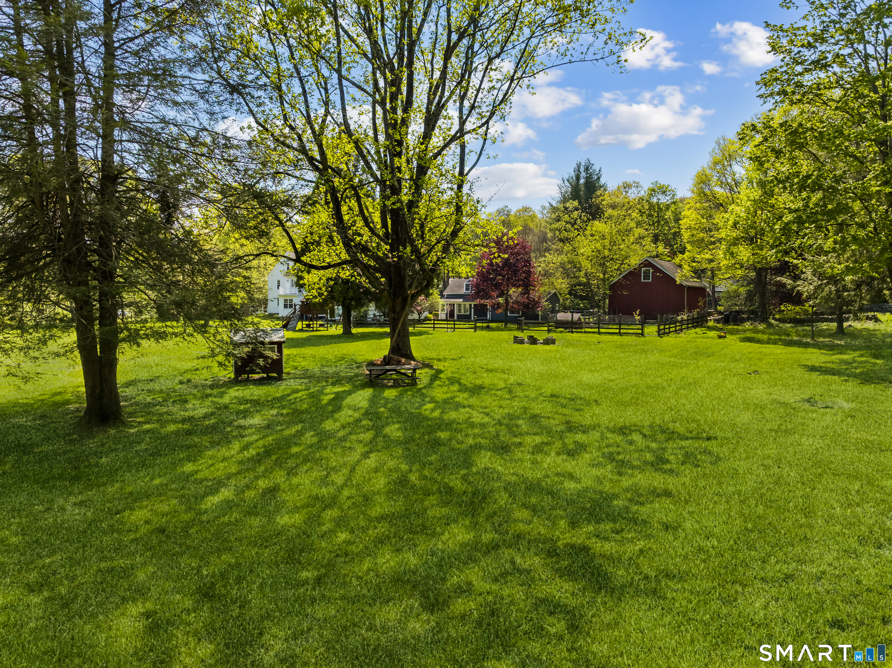 3808 Redding Road Fairfield, CT 06824 - Photo 36 of 40