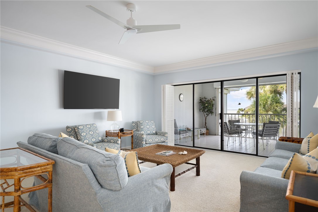 1901 Bay Road, Unit 302 Vero Beach, FL 32963 - Photo 7 of 36 Gallery Image 7