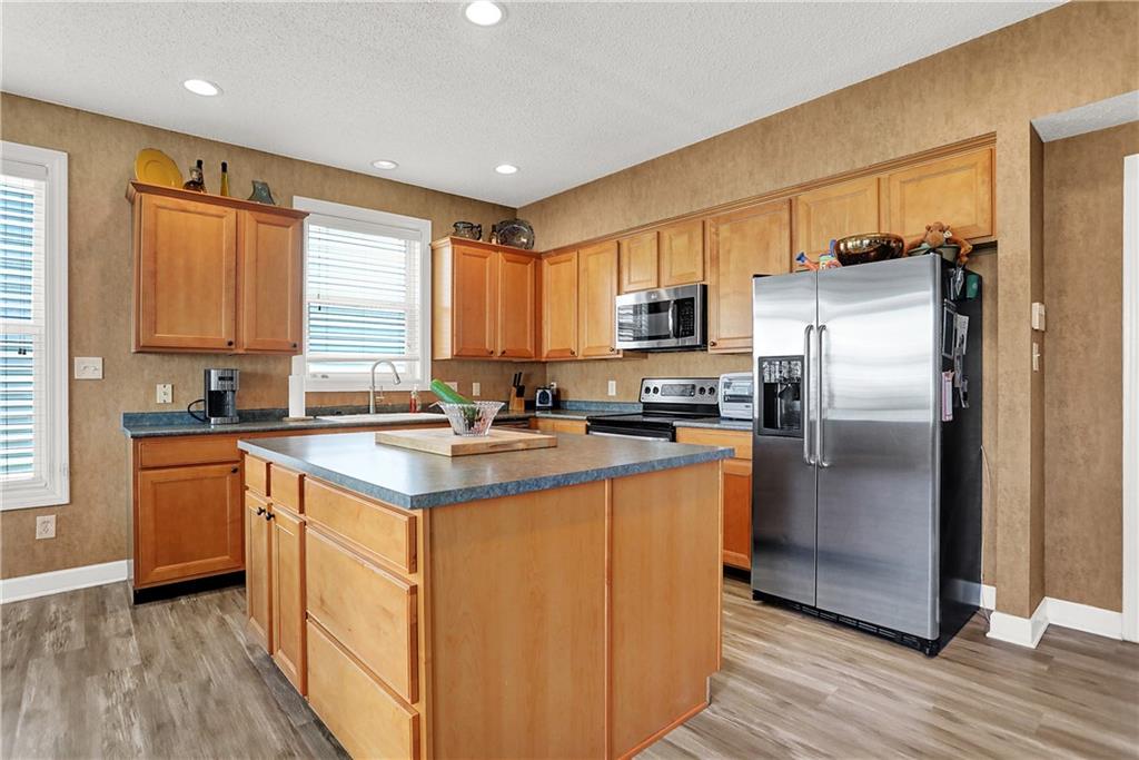 12426 Schoolhouse Road Fishers, IN 46037 - Photo 16 of 51 Gallery Image 16