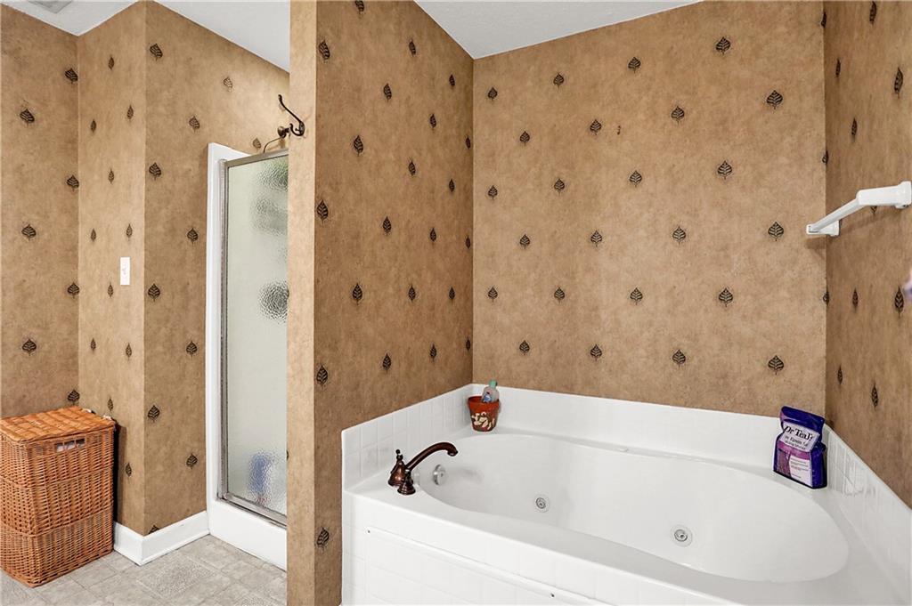 12426 Schoolhouse Road Fishers, IN 46037 - Photo 38 of 51 Gallery Image 38