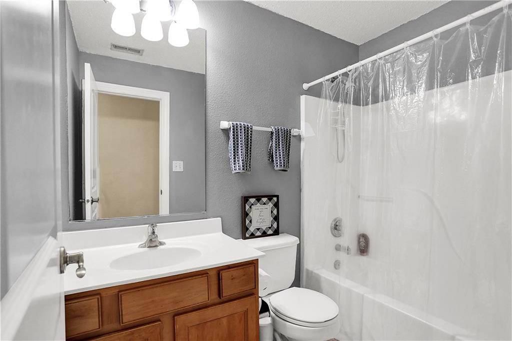 12426 Schoolhouse Road Fishers, IN 46037 - Photo 43 of 51 Gallery Image 43