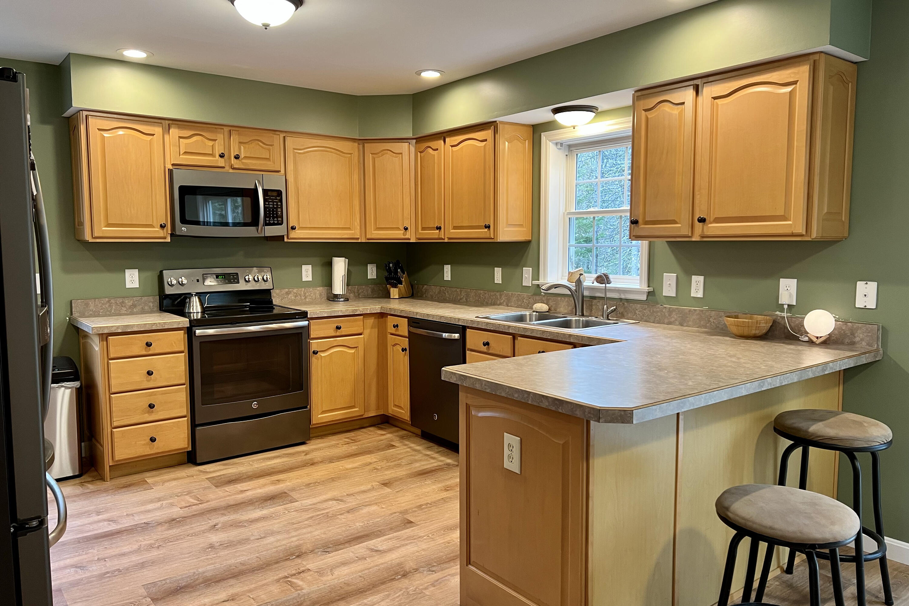 25 Orchard Road Bar Harbor, ME 04609 - Photo 13 of 20 9