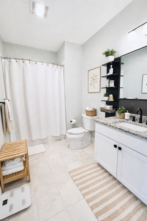 69 Foundry Street, Unit 416 Wakefield, MA 01880 - Photo 4 of 23