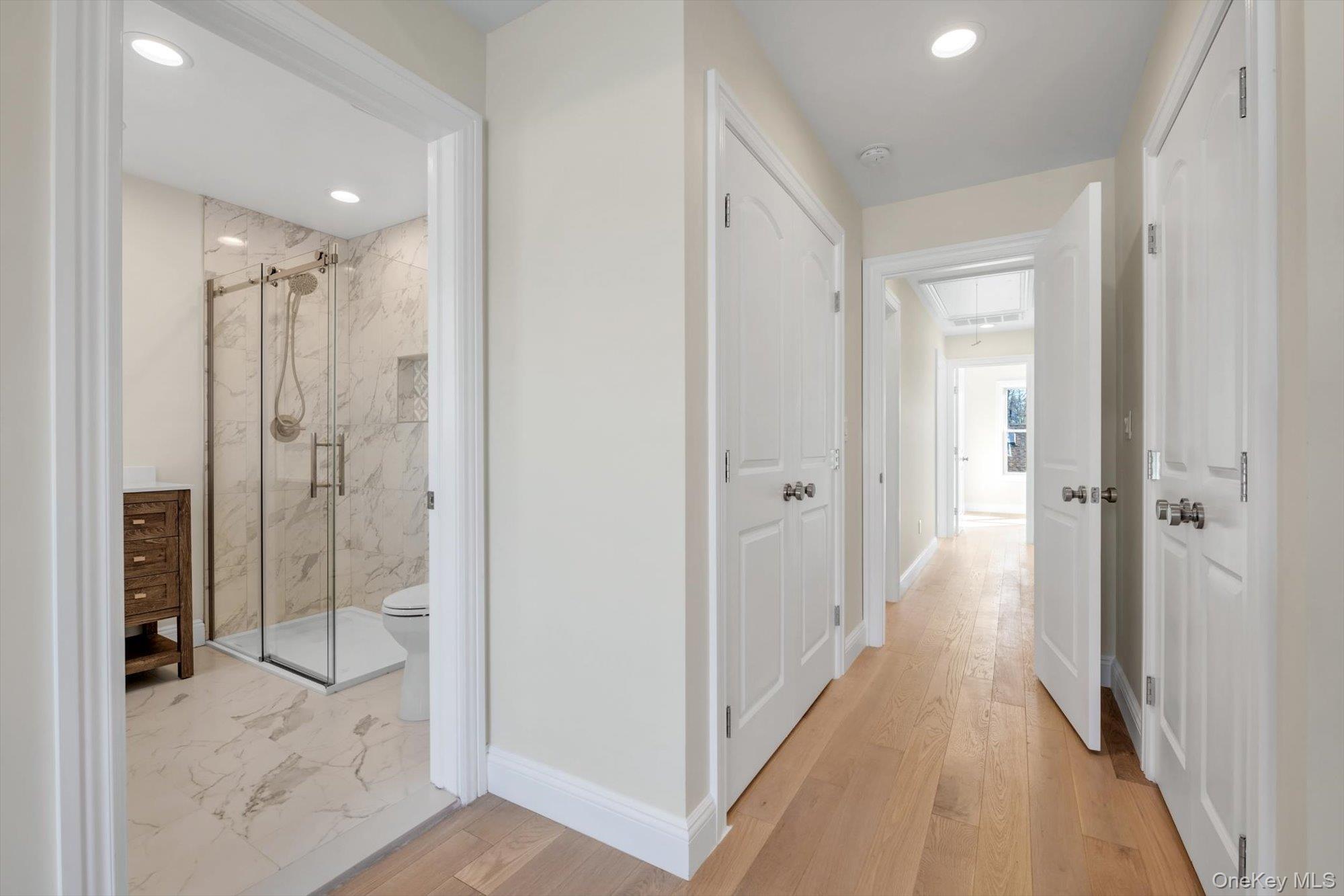68 Edgewood Road, Unit B Port Washington, NY 11050 - Photo 12 of 22