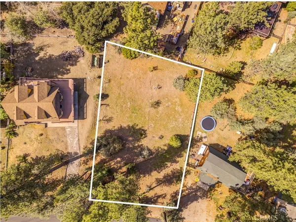 $69,999 | 2209 Cypress Way, Pine Mountain Club, CA 93222