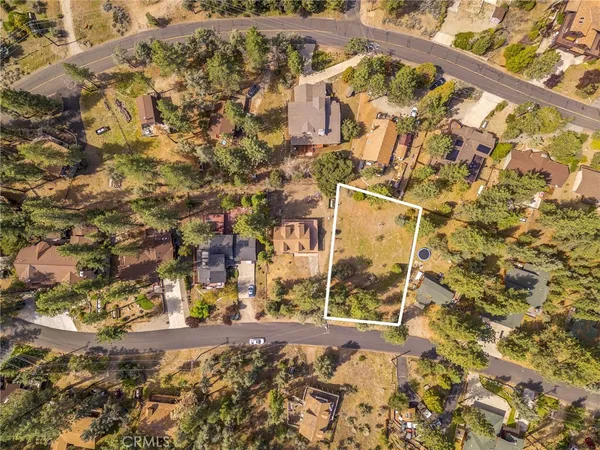 $69,999 | 2209 Cypress Way, Pine Mountain Club, CA 93222