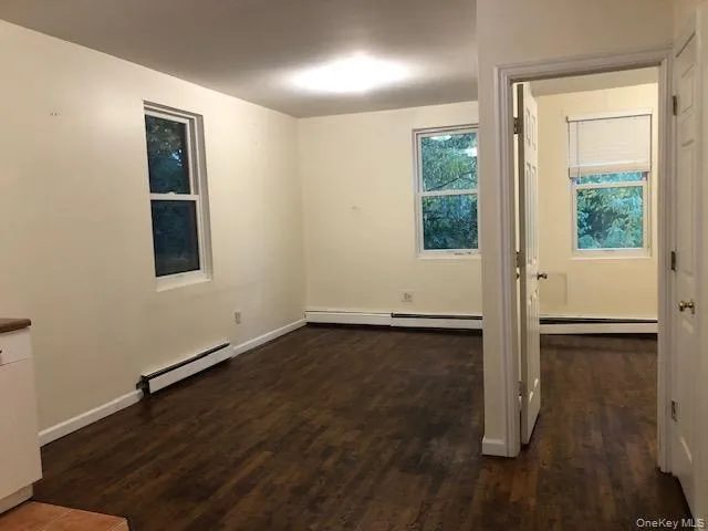 $1,950 | 44-25 Douglaston Parkway | Douglaston