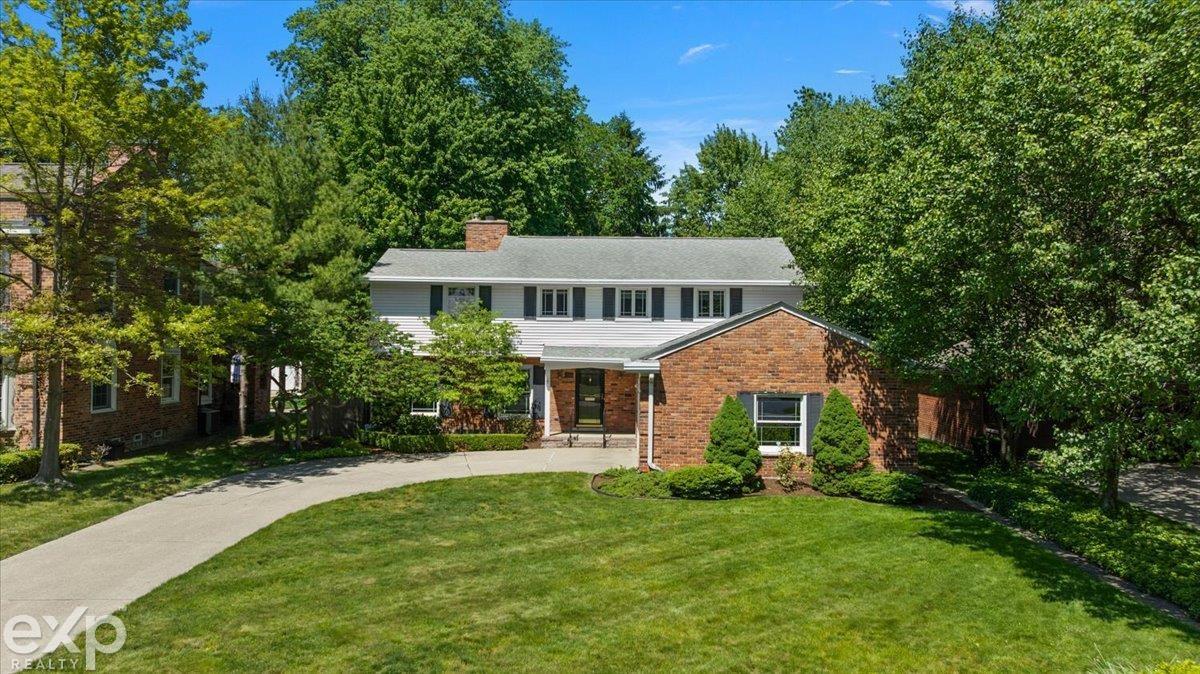 100 Moran Road Grosse Pointe Farms, MI 48236 - Photo 3 of 61