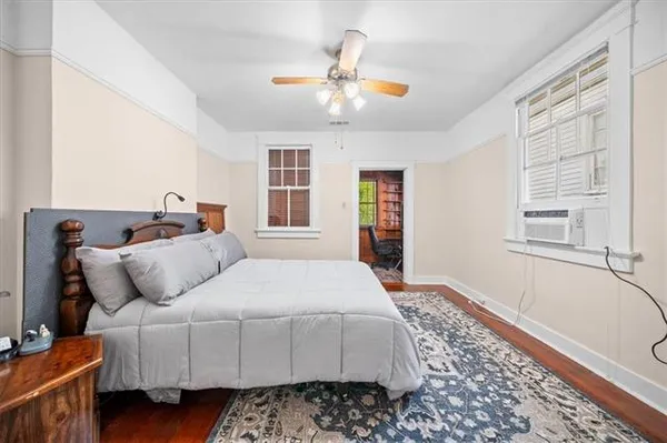 $3,100 | 2608 Magazine Street, New Orleans, LA 70130