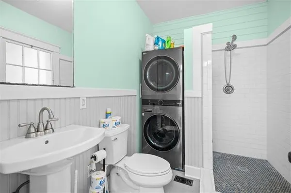 $3,100 | 2608 Magazine Street, New Orleans, LA 70130