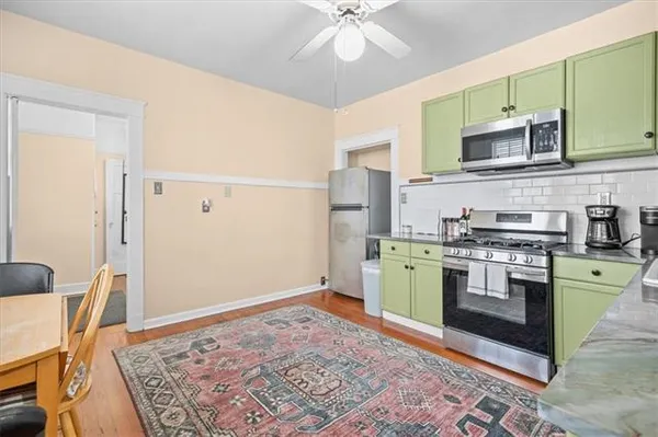 $3,100 | 2608 Magazine Street, New Orleans, LA 70130