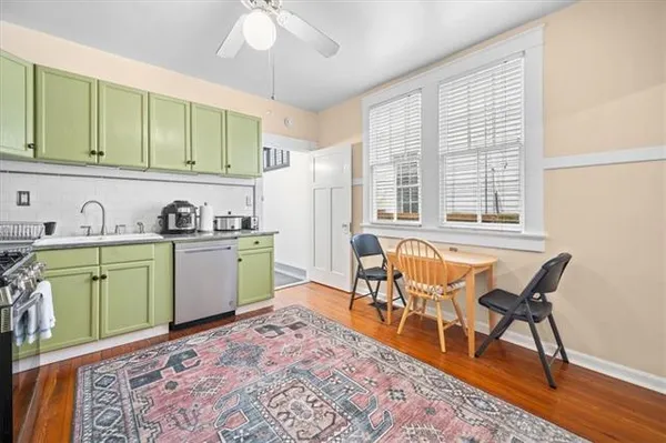 $3,100 | 2608 Magazine Street, New Orleans, LA 70130