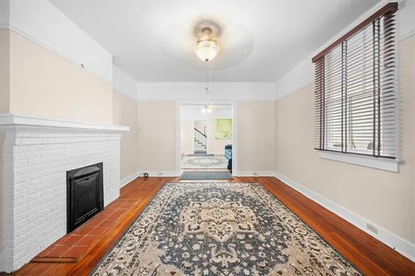 $3,100 | 2608 Magazine Street, New Orleans, LA 70130
