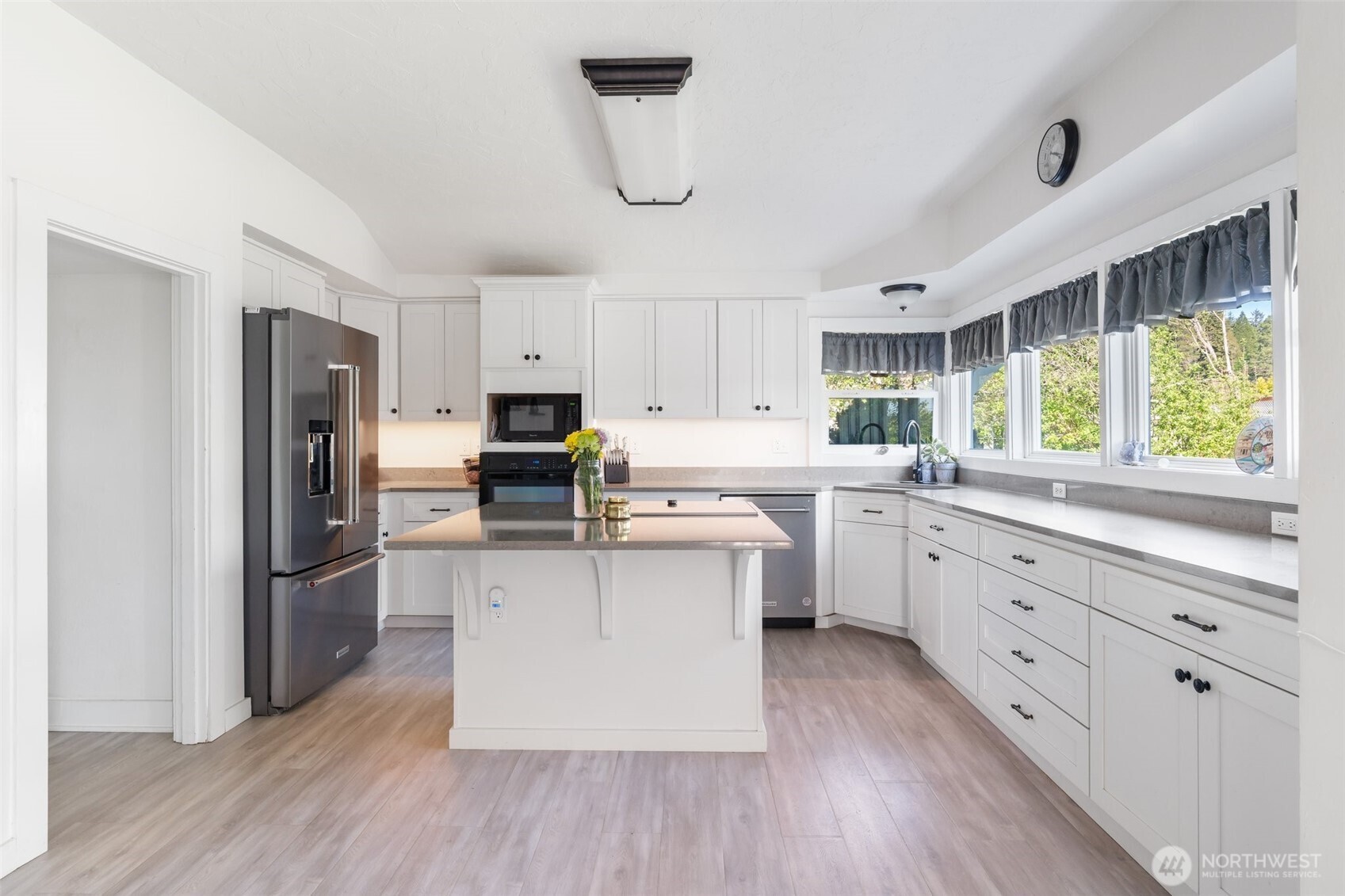 2328 Jackson Highway Chehalis, WA 98532 - Photo 7 of 36