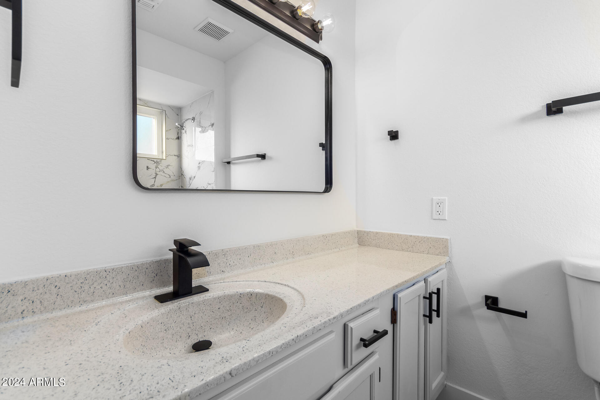 4172 East Wayland Road Phoenix, AZ 85040 - Photo 18 of 31 19-Wayland
