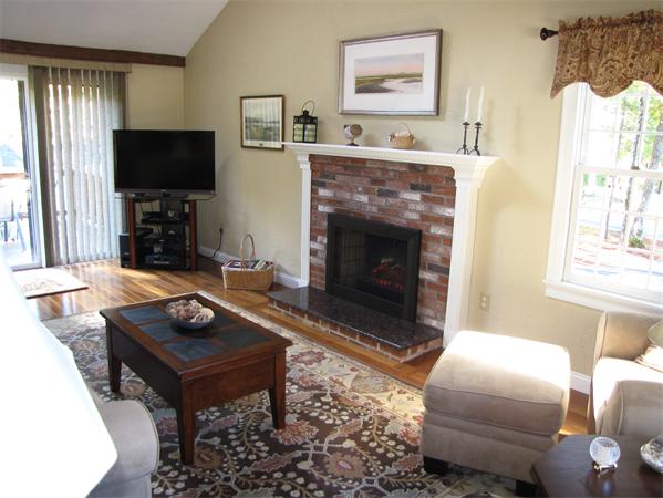 86 Alton Street Walpole, MA 02081 - Photo 16 of 26
