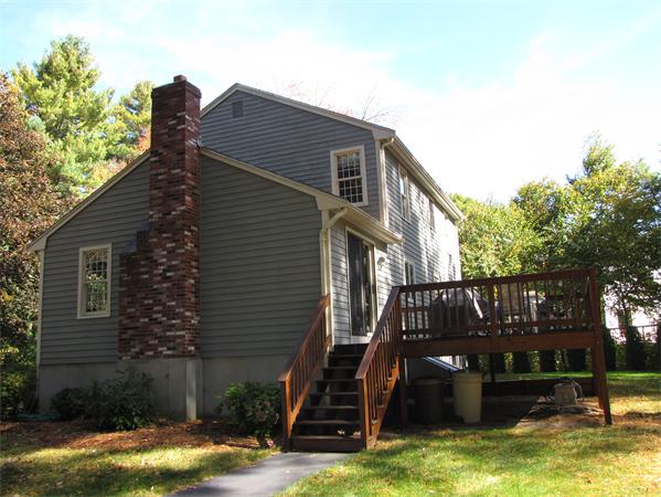 86 Alton Street Walpole, MA 02081 - Photo 5 of 26