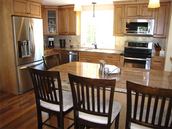 86 Alton Street Walpole, MA 02081 - Photo 7 of 26