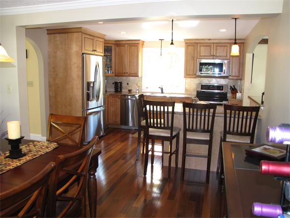 86 Alton Street Walpole, MA 02081 - Photo 10 of 26