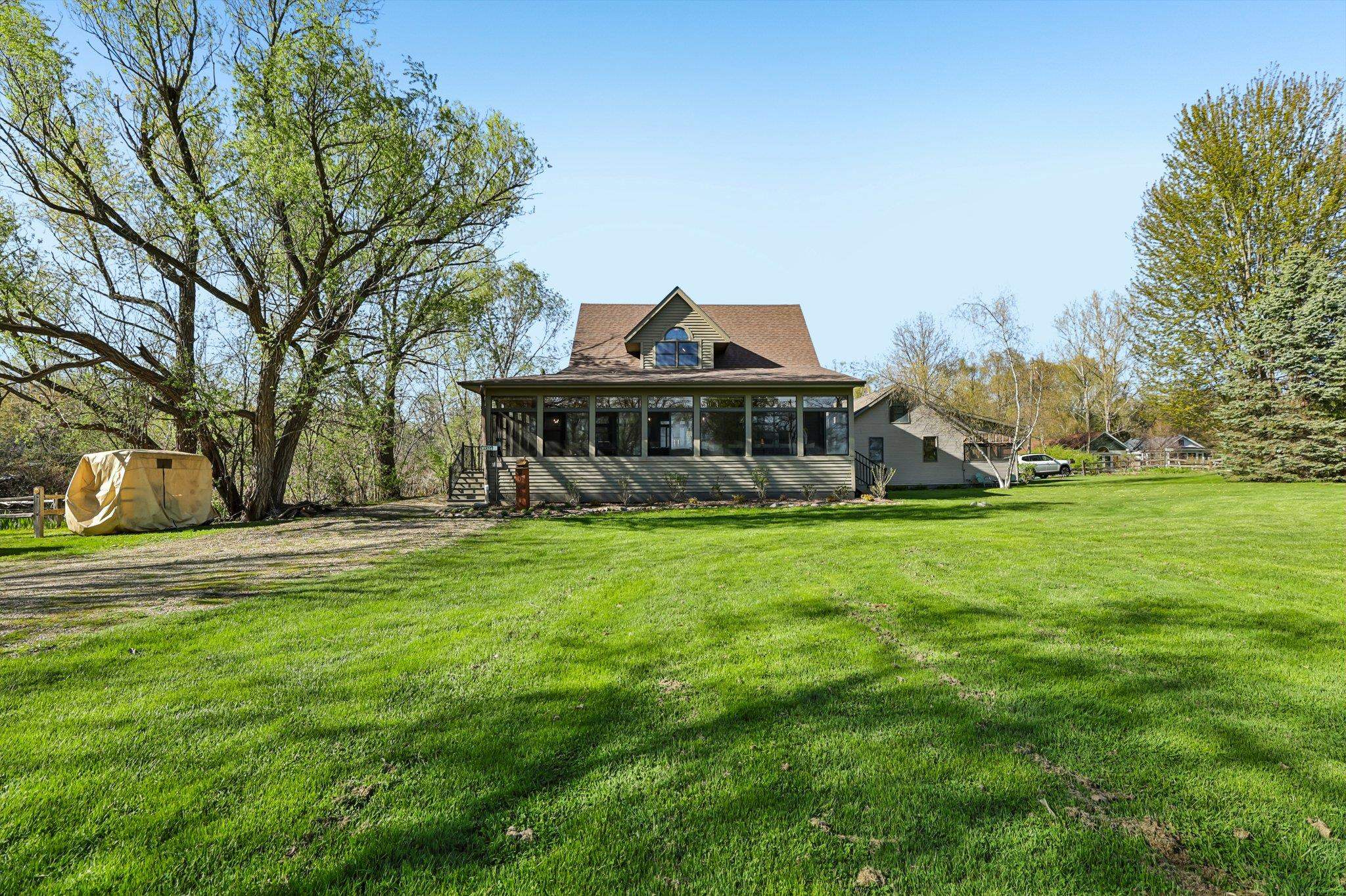 W9304 Ripley Road Cambridge, WI 53523 - Photo 4 of 56