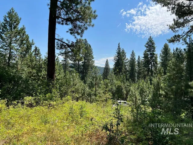 $172,900 | 13033 Leland Drive, Donnelly, ID 83615