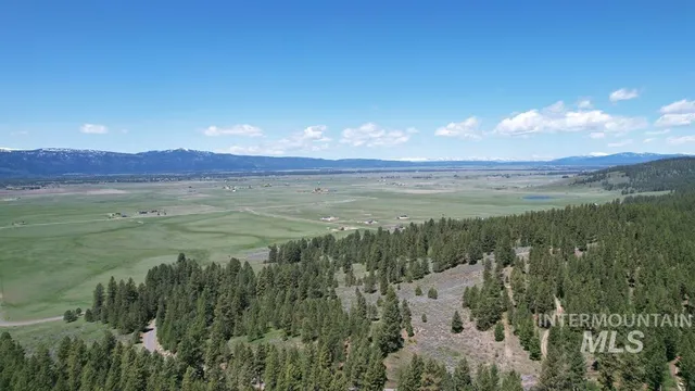 $172,900 | 13033 Leland Drive, Donnelly, ID 83615