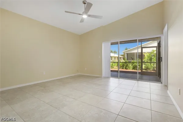 $1,950 | 5011 Southwest 16th Place, Cape Coral, FL 33914