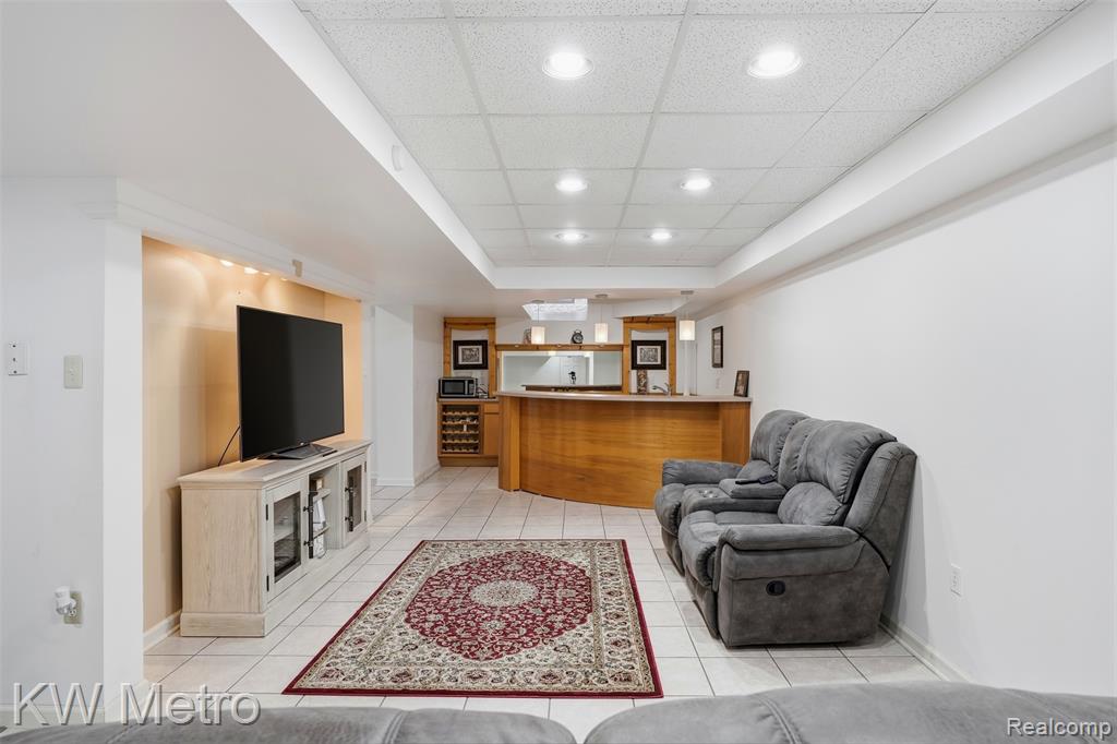 887 Grovecrest Rochester Hills, MI 48307 - Photo 31 of 42