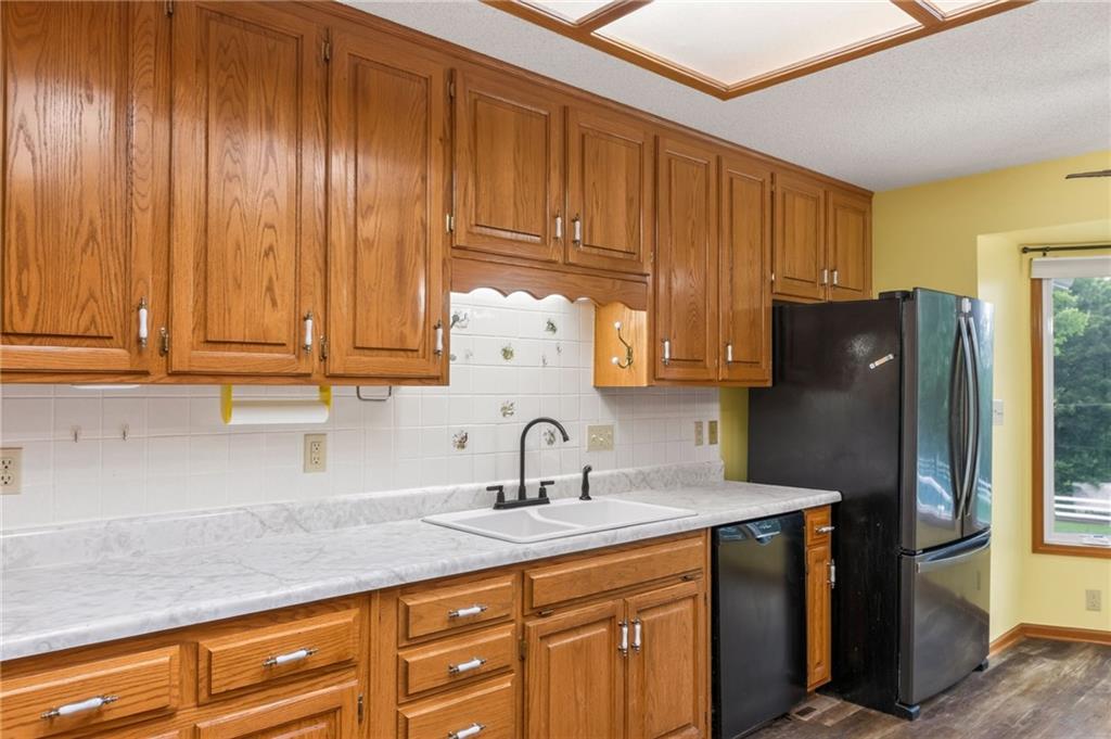 6513 Southeast Ryan Road Blue Springs, MO 64014 - Photo 17 of 83